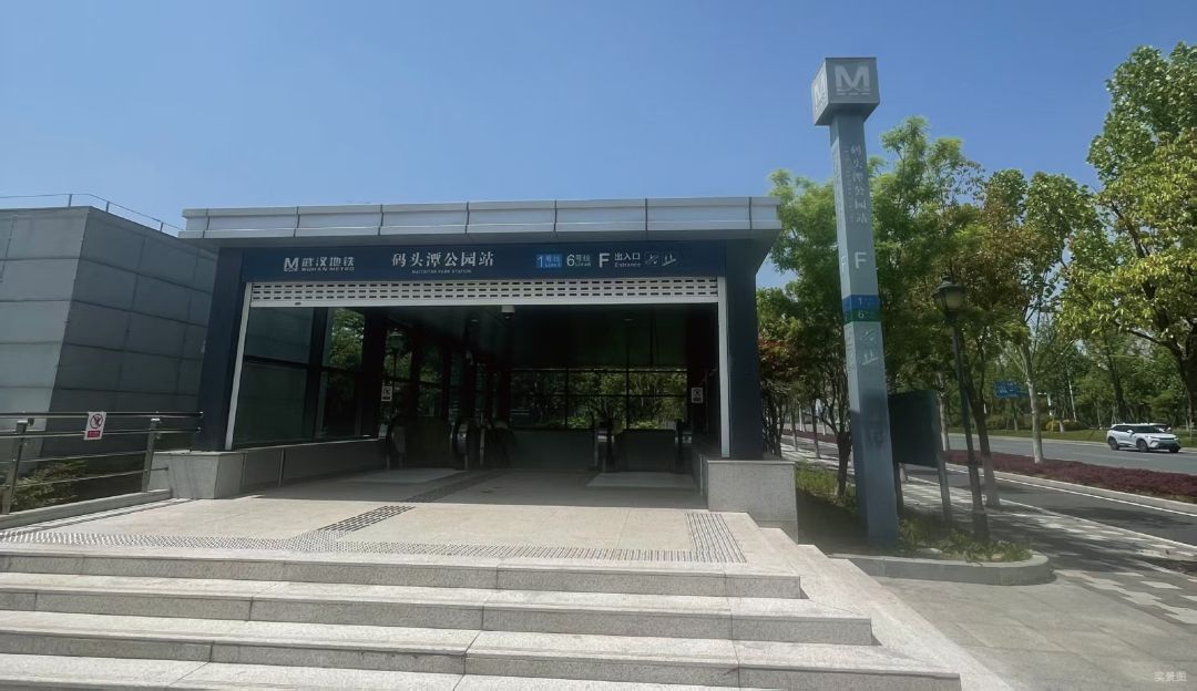 临空投金地如院配套图